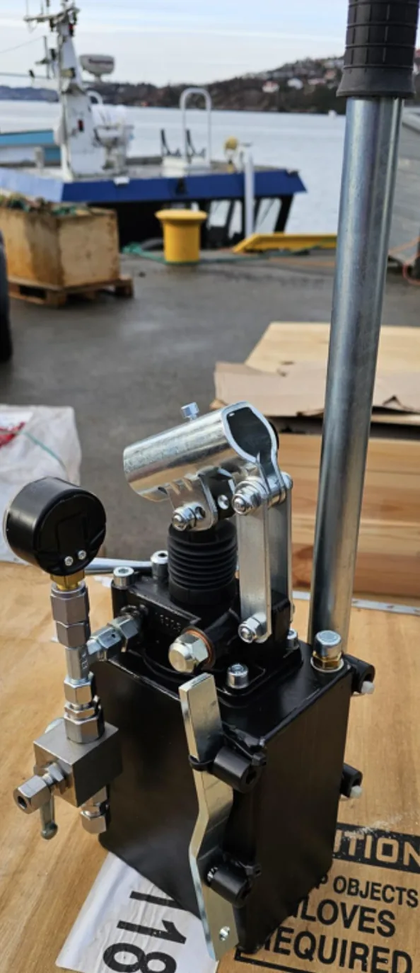 Hydraulisk håndpumpe